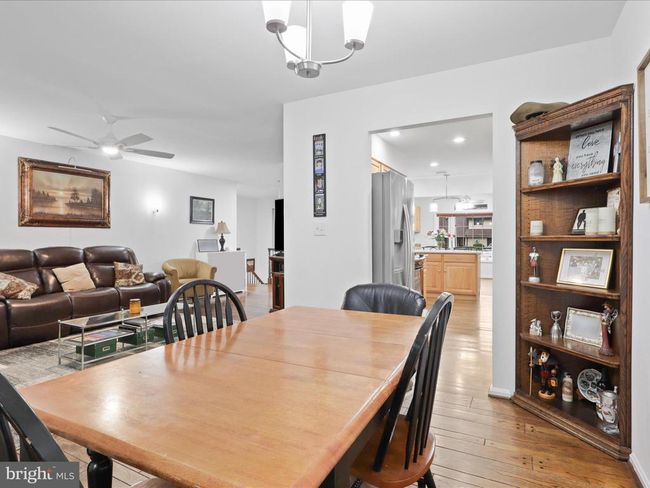 5281 Navaho Dr, House other with 4 bedrooms, 3 bathrooms and null parking in Alexandria VA | Image 9