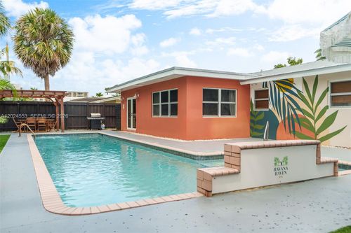 3627 Ne 19th Ave, Oakland Park, FL, 33308 | Card Image
