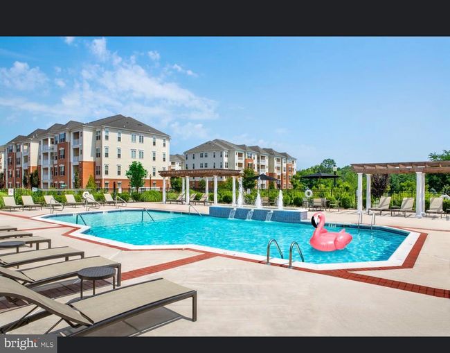 1118 Halifax Pl, Condo with 2 bedrooms, 2 bathrooms and null parking in Hamilton NJ | Image 7