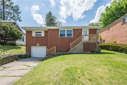 239 Pointview Rd, Brentwood, PA, 15227-3133 | Card Image