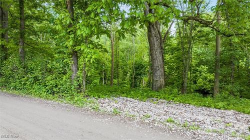16182 Gunn Rd, Lore City, OH, 43755-9725 | Card Image