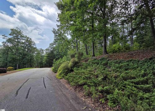 219 Luberon Ln, Travelers Rest, SC, 29690-7715 | Card Image