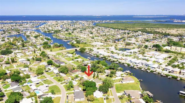 512 Flamingo Dr, House other with 3 bedrooms, 2 bathrooms and null parking in APOLLO BEACH FL | Image 33