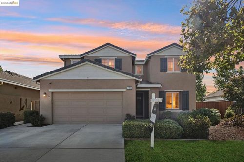 124 Clear Lake Ct, Oakley, CA, 94561 | Card Image