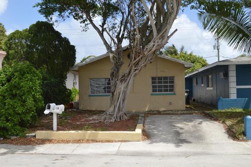 524 N F Street, Lake Worth Beach, FL, 33460 | Card Image