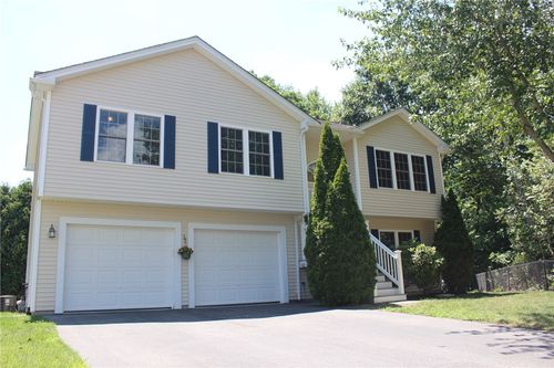 56 Mckay Ct, Warwick, RI, 02889-3293 | Card Image