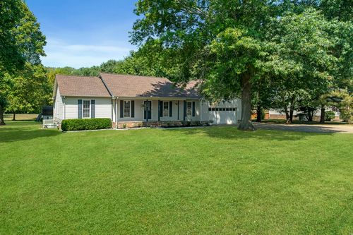 327 Stonewall Dr, Columbia, TN, 38401-6508 | Card Image