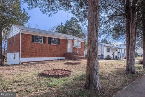 7817 Appomattox Ave, MANASSAS, VA, 20111-4100 | Card Image