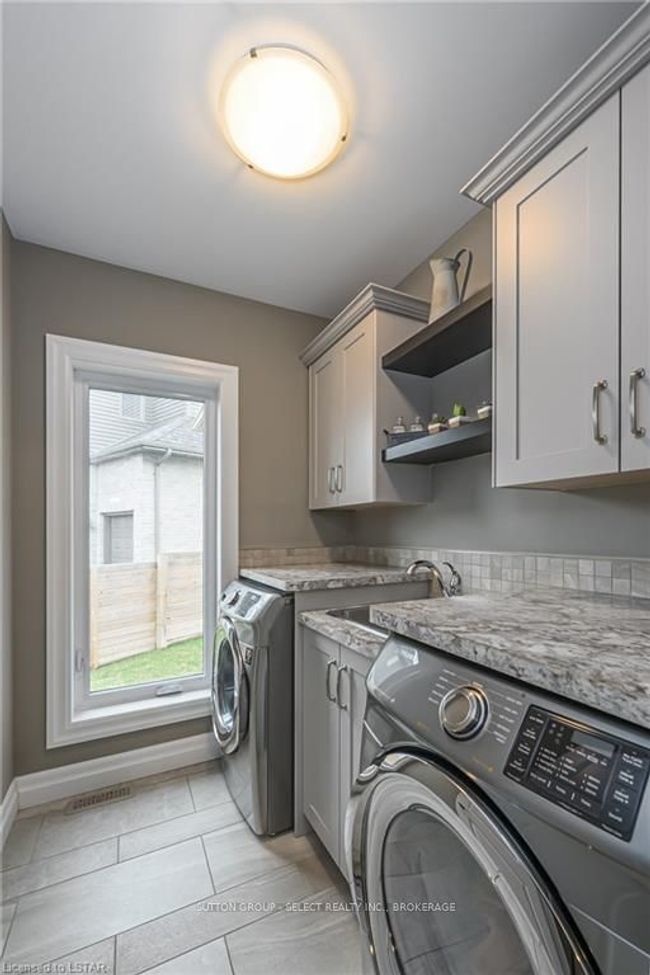 421 Bradwell Chase, House other with 4 bedrooms, 0 bathrooms and 6 parking in London ON | Image 34
