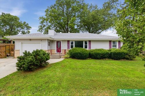 7416 S 28th St, Bellevue, NE, 68147-1415 | Card Image