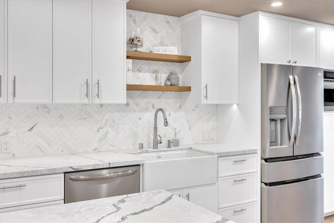 33976 Cape Cv, Townhouse with 3 bedrooms, 3 bathrooms and 4 parking in Dana Point CA | Image 4