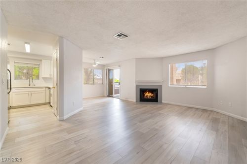 unit-204-6871 Tamarus St, Las Vegas, NV, 89119-0392 | Card Image