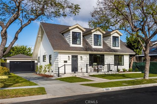 1909 Montair Ave, Long Beach, CA, 90815-3012 | Card Image