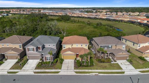 7687 Oakmoss Loop, Davenport, FL, 33837 | Card Image