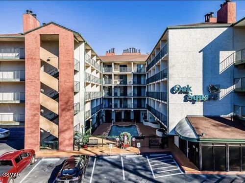 214-685 River Rd, Gatlinburg, TN, 37738-3163 | Card Image