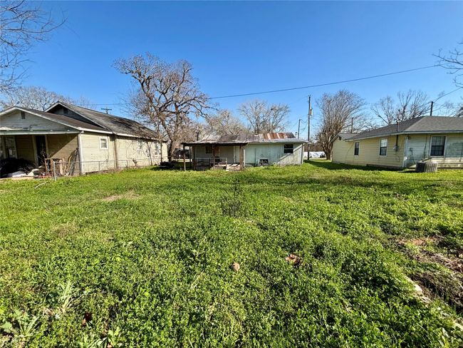 103 Upton Ln, House other with 2 bedrooms, 2 bathrooms and null parking in Brazoria TX | Image 17