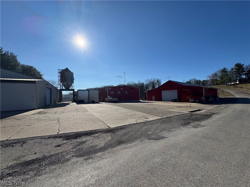 Commercial Lease in Vincent 2