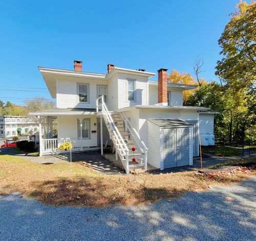 apt-4-519 Main St, New Hartford, CT, 06057-2129 | Card Image
