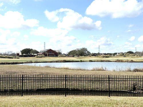 3305 Knollcrest Ln, Pearland, TX, 77584-1809 | Card Image