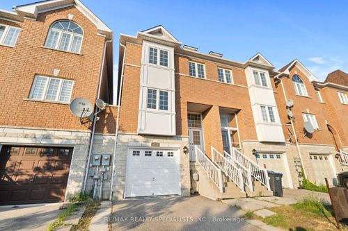 5727 Retreat St, Mississauga, ON, L5R0B5 | Card Image