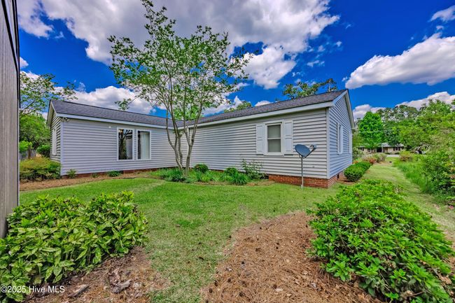 155 N Nc 111 Hwy, House other with 3 bedrooms, 2 bathrooms and null parking in Beulaville NC | Image 42
