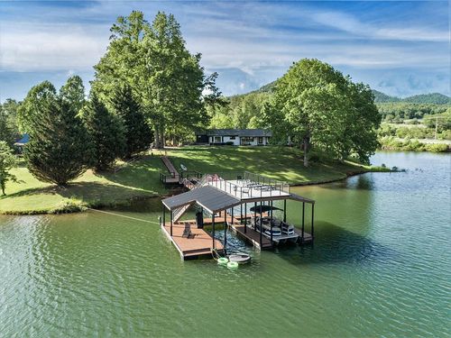 834 Lower Bell Creek Rd, Hiawassee, GA, 30546-1870 | Card Image