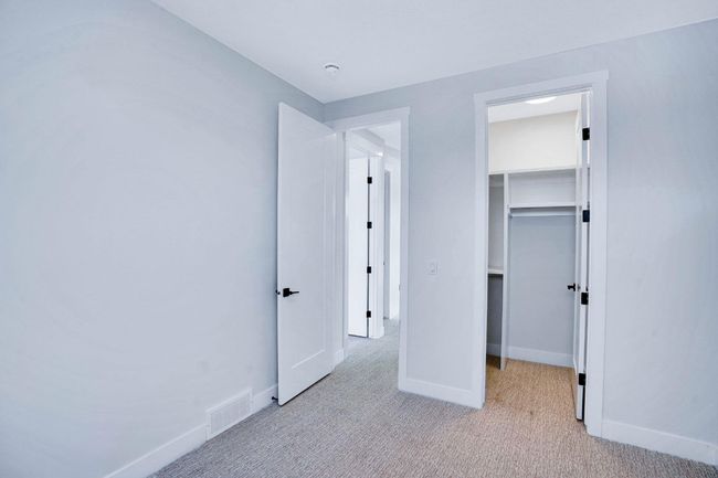 111 28 Ave Ne, House other with 4 bedrooms, 4 bathrooms and 2 parking in Calgary AB | Image 42