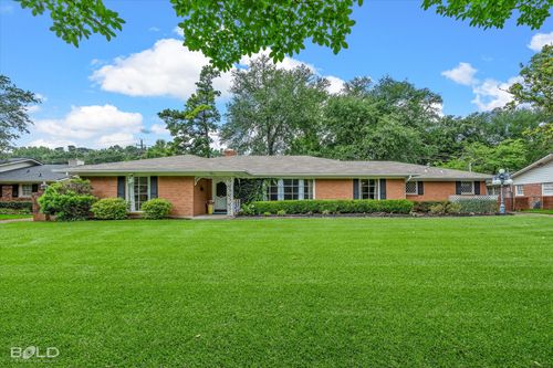 5918 Fern Ave, Shreveport, LA, 71105-4106 | Card Image