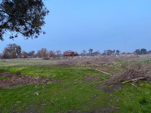 8220 N Fowler Ave, Clovis, CA, 93619-8688 | Card Image