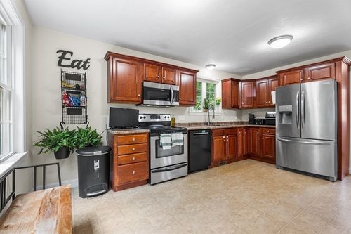 55 Edge Hill Dr, Bridgewater, MA, 02324-2796 | Card Image