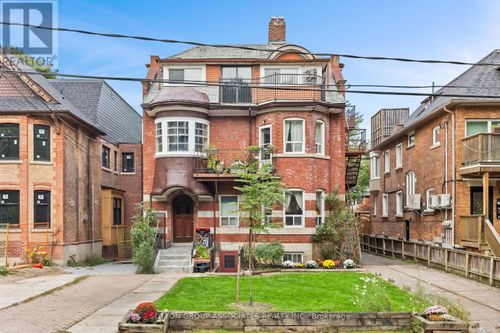 415 Brunswick Ave, Toronto, ON, M5R2Z2 | Card Image