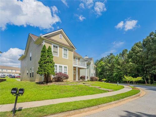 4567 Parkway Cir, Atlanta, GA, 30349-9403 | Card Image