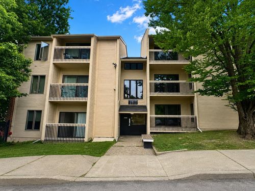 211-47 South Williams Street, Burlington, VT, 05401 | Card Image