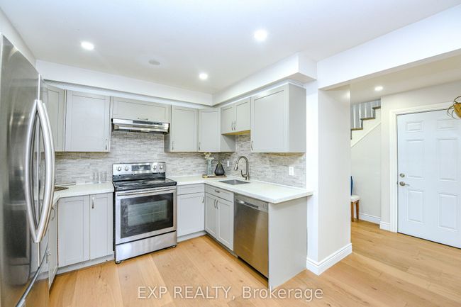117 Harold St, House attached with 5 bedrooms, 3 bathrooms and 1 parking in Brampton ON | Image 17