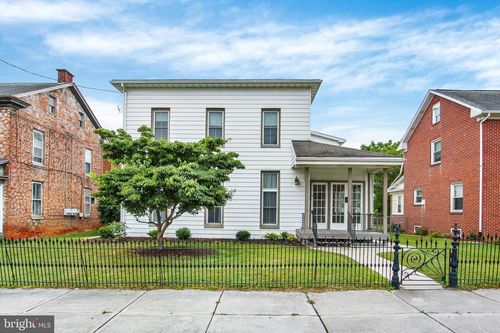 232 N Franklin St, HANOVER, PA, 17331-2423 | Card Image