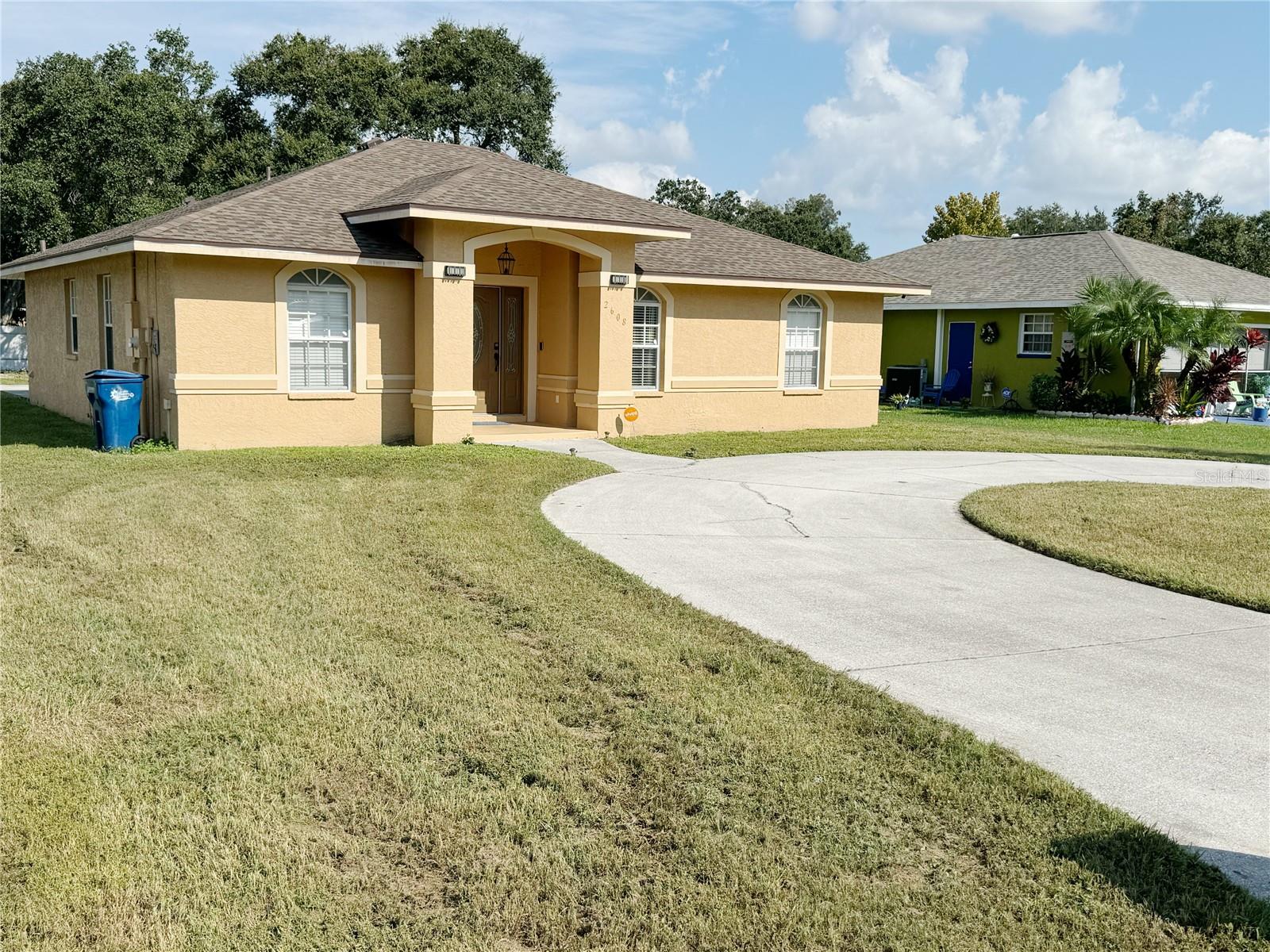 8th Ave, Palmetto, FL 34221