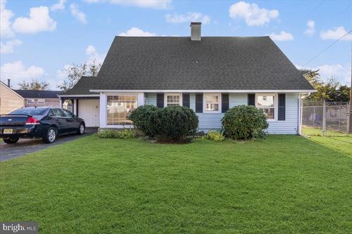 6 Berkshire Ln, Willingboro, NJ, 08046-1636 | Card Image