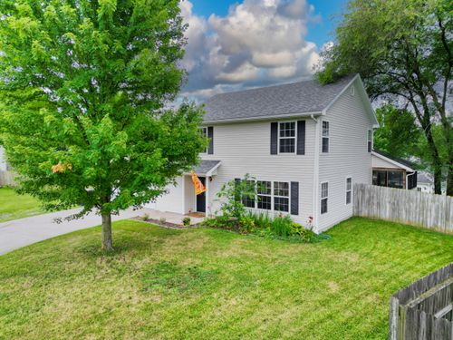 170 E Crest Ct, COLUMBIA, MO, 65202-8566 | Card Image