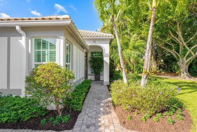 2651 Players Court, House other with 3 bedrooms, 3 bathrooms and null parking in Wellington FL | Image 2