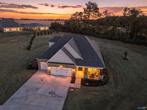 158 Nuckolls Ln, Meridianville, AL, 35759-2705 | Card Image