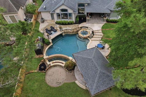 63 W Horizon Ridge Pl, The Woodlands, TX, 77381-4786 | Card Image