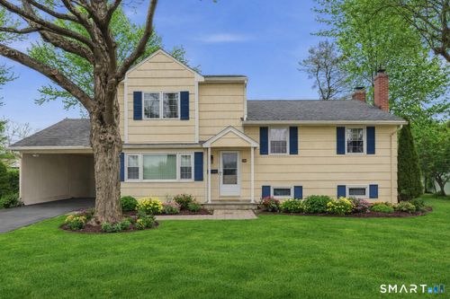 28 Ashford Rd, West Hartford, CT, 06107-3602 | Card Image