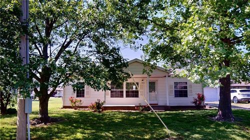 458 E Elm St, Moundville, MO, 64771-1001 | Card Image