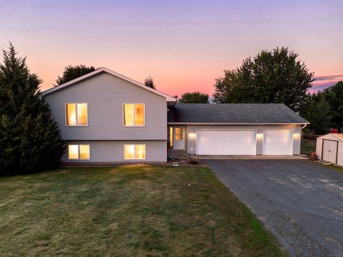 2462 83rd Ave, Osceola, WI, 54020-4339 | Card Image