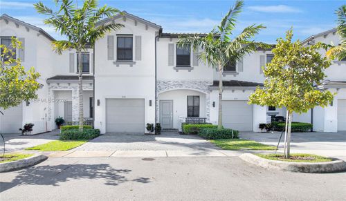 656 Nw 203rd Ter, Miami Gardens, FL, 33169-3474 | Card Image