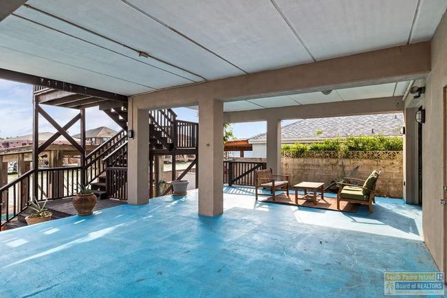 813 Tarpon Ave, House other with 3 bedrooms, 3 bathrooms and 1 parking in Port Isabel TX | Image 4