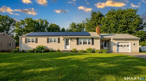 7 Bobolink Ln, Enfield, CT, 06082-5704 | Card Image