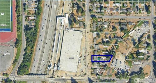 18516 8th Avenue Ne, Shoreline, WA, 98155 | Card Image