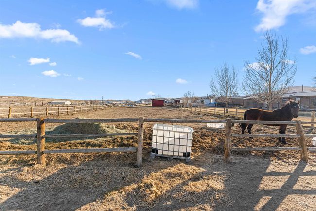 12660 Trail Drive Rd, House other with 3 bedrooms, 3 bathrooms and 2 parking in Melba ID | Image 33