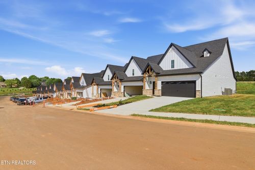 1806 Poplar Springs Pl, Maryville, TN, 37803 | Card Image